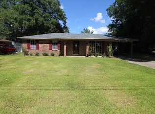 48 Hoy Rd, Laurel, MS 39443