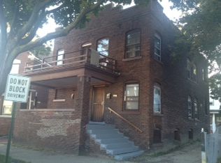 1988 W 54th St #1, Cleveland, OH 44102