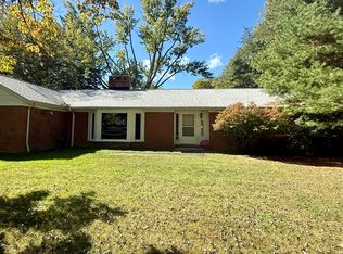 9790 Smith Rd, Waite Hill, OH 44094