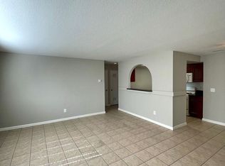 22012 Hawaiian Ave APT A, Hawaiian Gardens, CA 90716