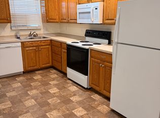 128 Hayes Rd #4D, Holts Summit, MO 65043