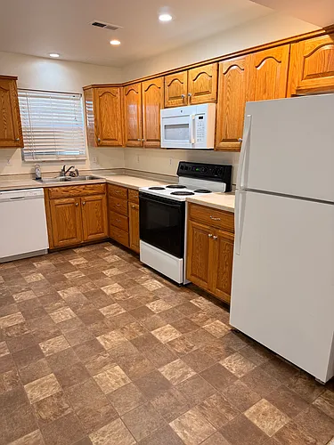 128 Hayes Rd #4D Photo 1