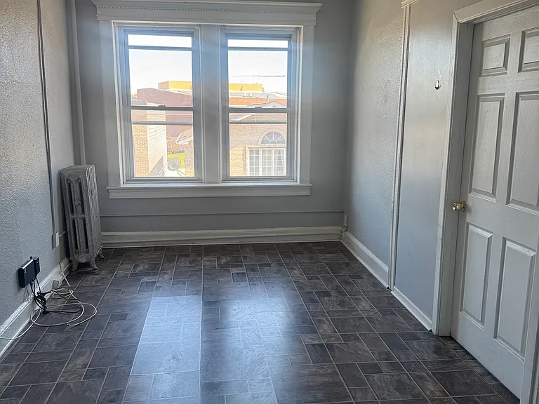 239 Beacon Ave #12 — Photo 7