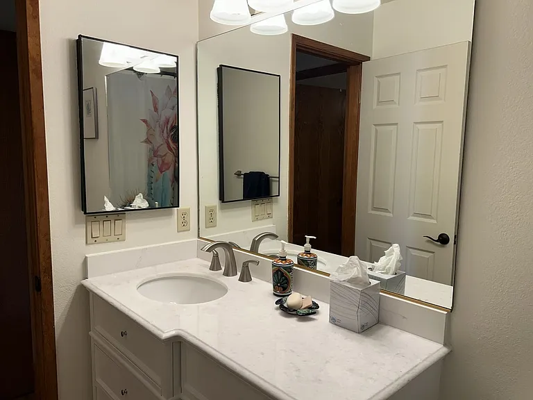 813 Valley Rd — Photo 13