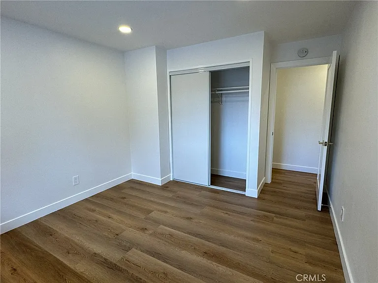 213 N Royal Pl — Photo 18