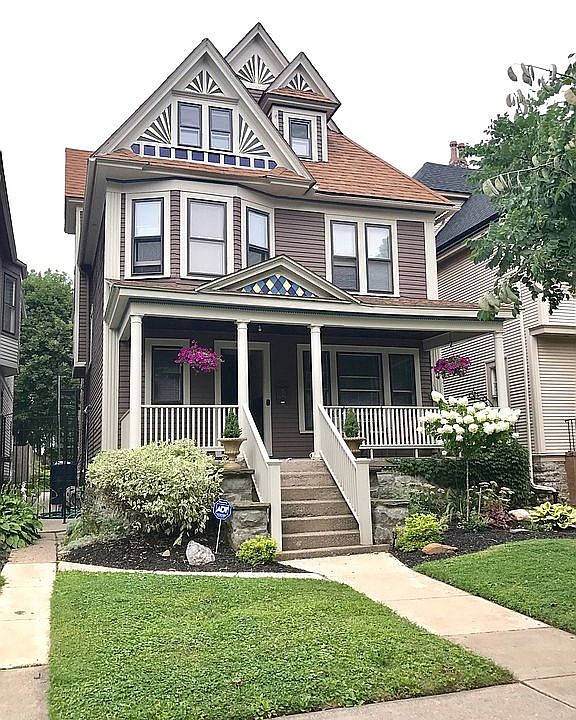 1st image of 212 Norwood Ave