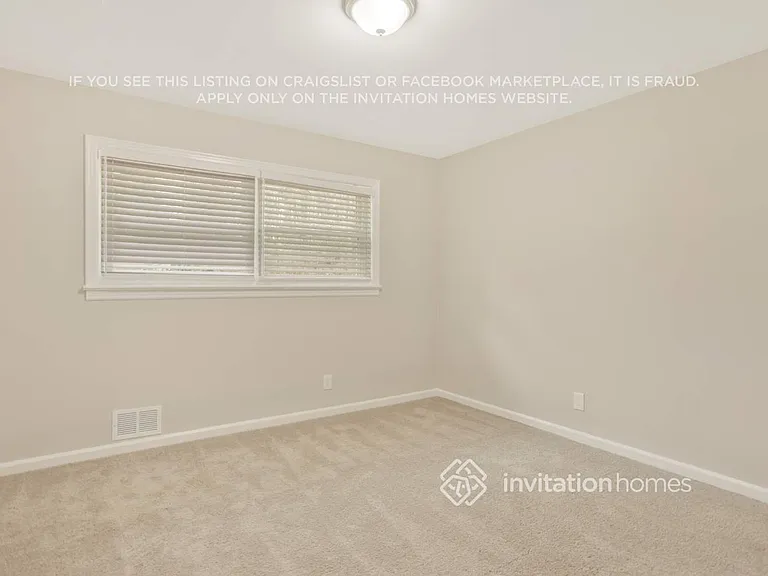 1707 Laurens Dr SW — Photo 16