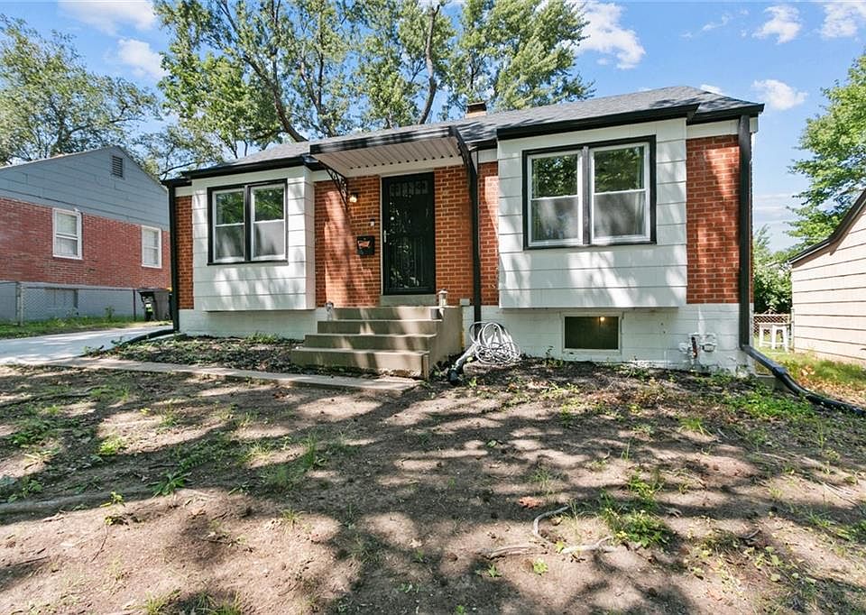 4 W Pocahontas Ln, Kansas City, MO 64114 Zillow