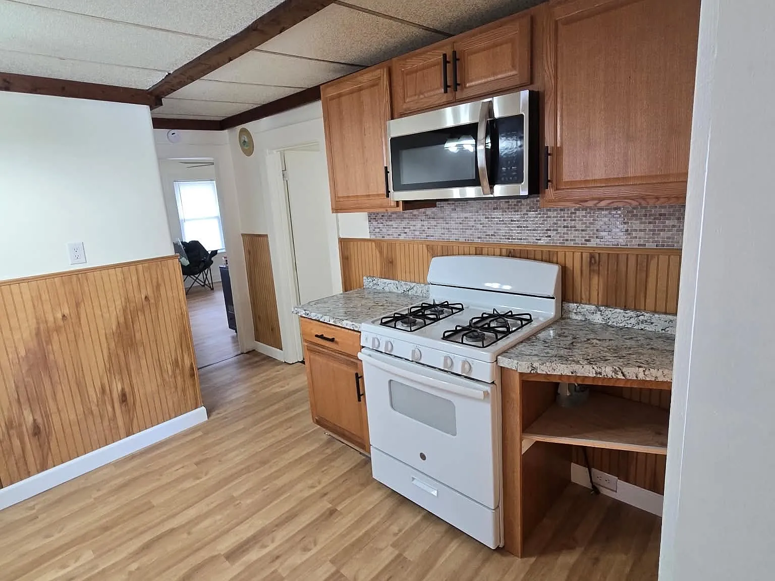 4 bed, 1200 sqft, $2,150 — Photo 4