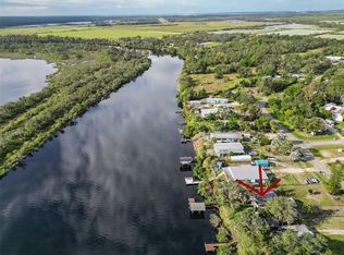 306 Frances Cir, Ruskin, FL 33570