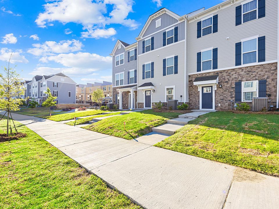 1st image of 1628 Aspire St
