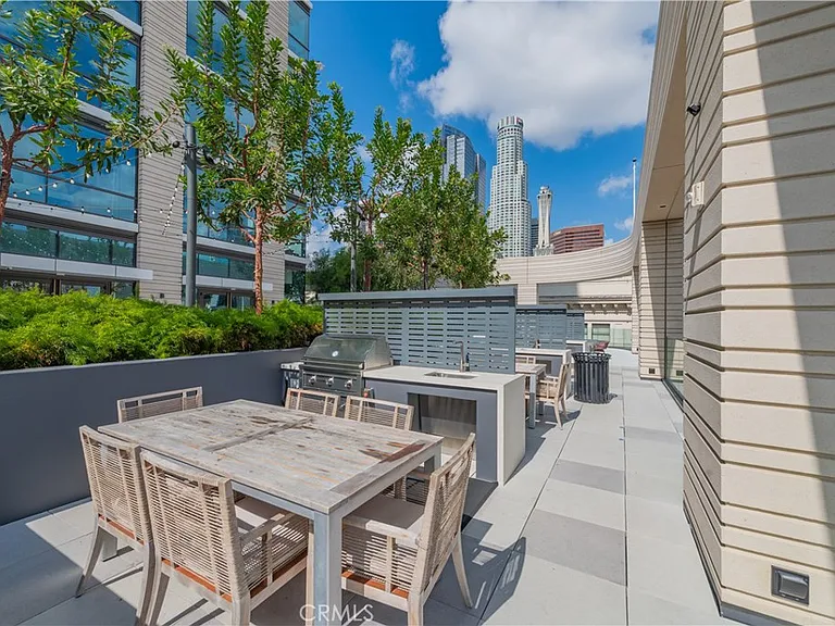 400 S Broadway Ave #1203 — Photo 47