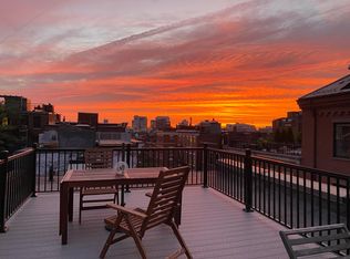 27 Anderson St, Boston, MA 02114