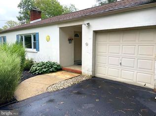 245 W Chestnut Hill Rd, Newark, DE 19713