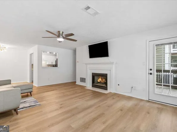 508 Berkeley Woods Dr, Duluth, GA 30096