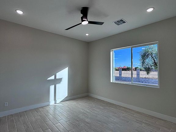 4th image of 14894 S OAKMONT Drive