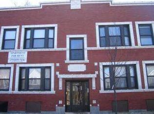 1913 W Foster Ave #2, Chicago, IL 60640