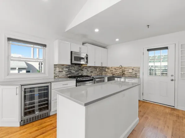 158 Wayne Street image 6 of 46