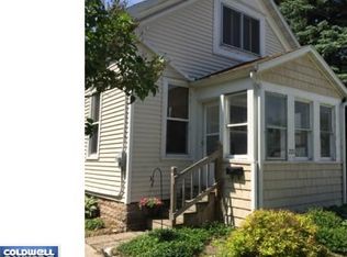 221 E 8th St, Kaukauna, WI 54130