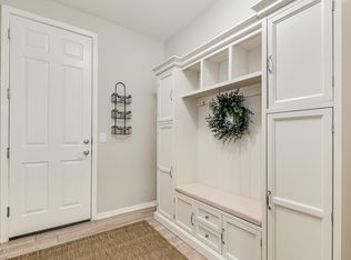 10702 E Kinetic Dr, Mesa, AZ 85212