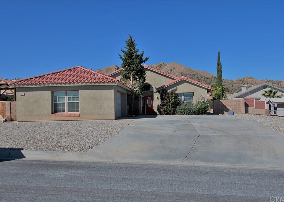 1st image of 57151 Millstone Dr