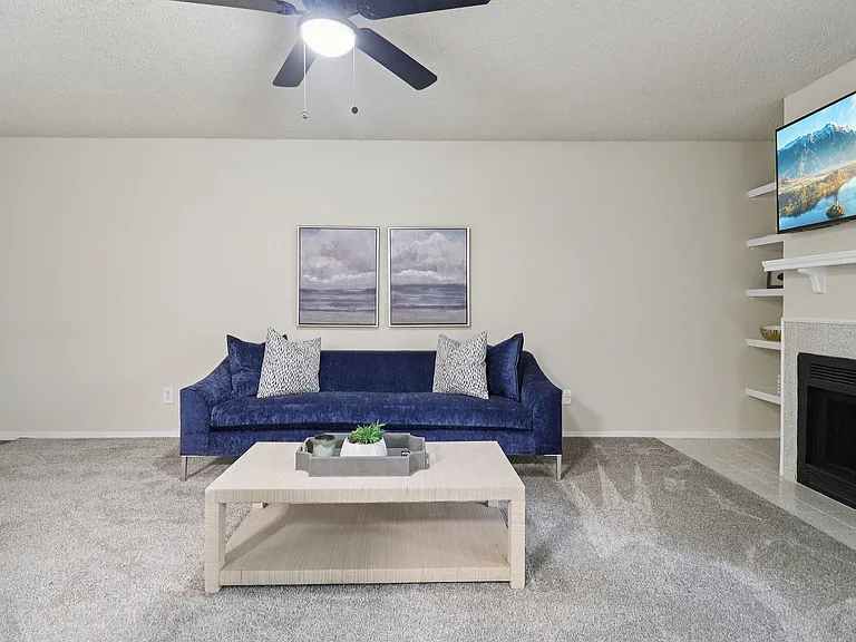 A3 Livingroom look at long wall