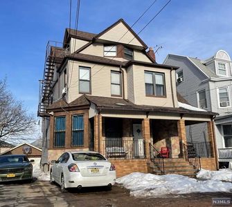 98 N 9th St #100, Newark, NJ, 07107