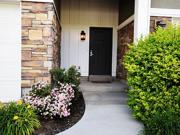 2nd image of 11749 S Danta Dr #1