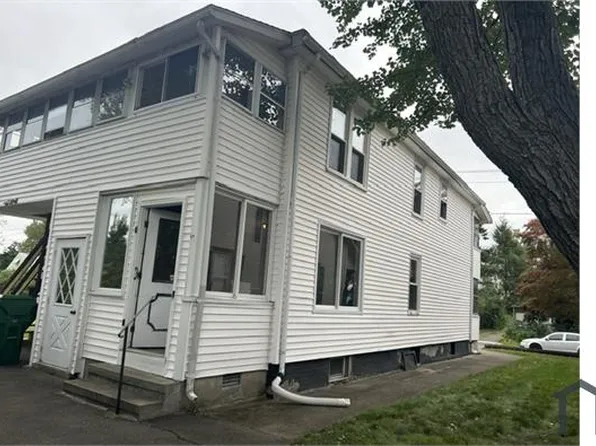 43 Ferry St, Chicopee, MA
