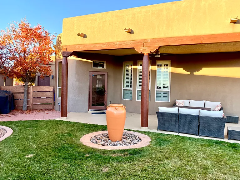 9808 Sand Verbena Trl NE — Photo 24