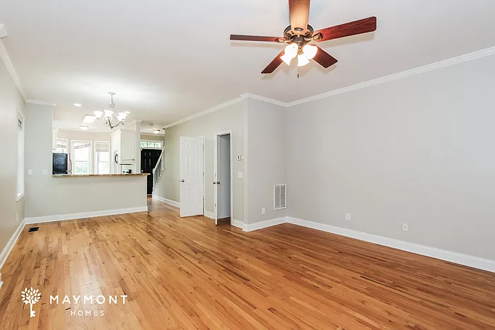 332 Byron Rd — Photo 6