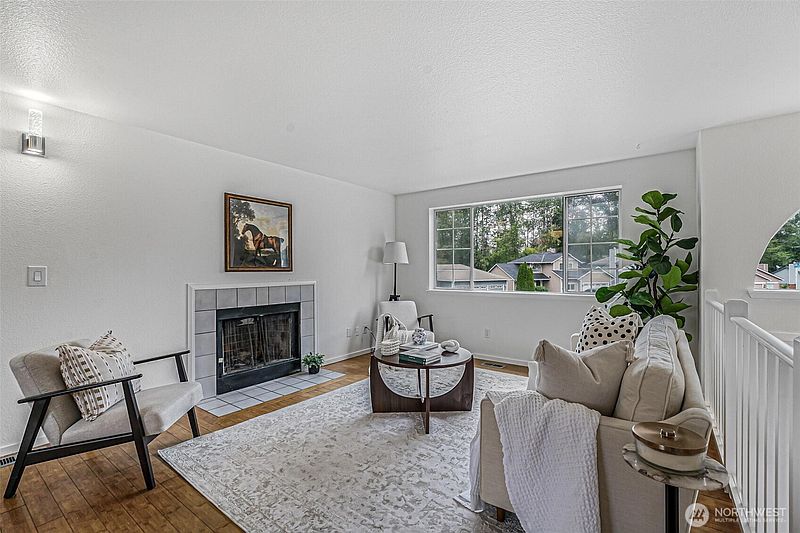 3rd image of 31758 SW 14th Way