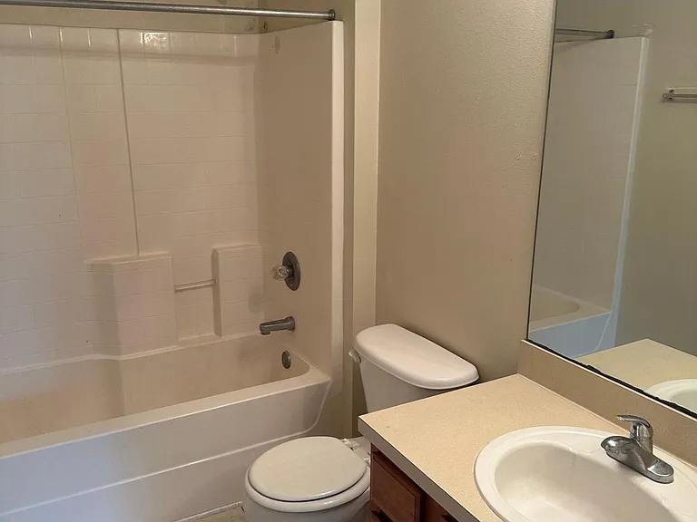 9595 Amarante Cir #16 — Photo 9