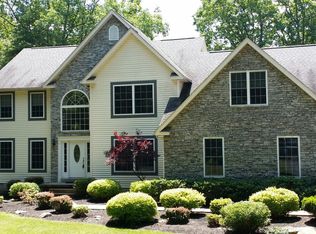 437 Little Mountain Rd, Numedia, PA 17858