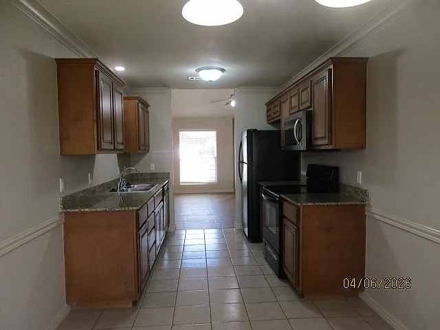 937 Oak Crossing Dr — Photo 6