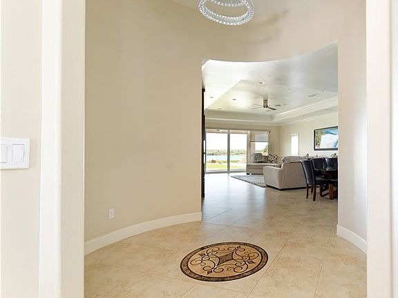 3rd image of 2650 Colorado River Rd