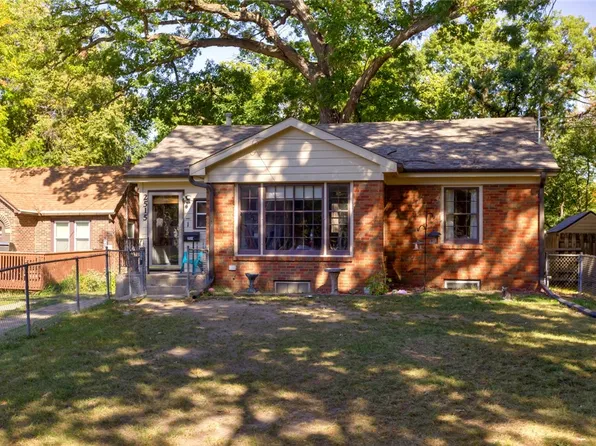 2515 Payne Rd, Des Moines, IA 50310