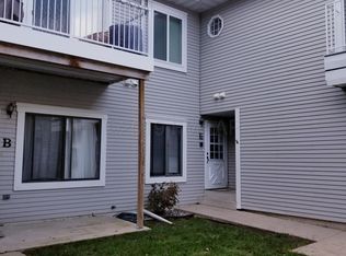 3317 15th Ave S APT E, Fargo, ND