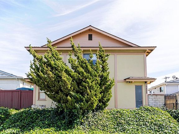 2nd image of 12422 Clearglen Ave
