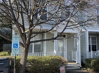 555 Station Ln #101, Charlottesville, VA 22901