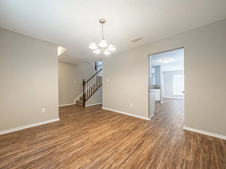 5223FawnLakeDrive-8_04032025