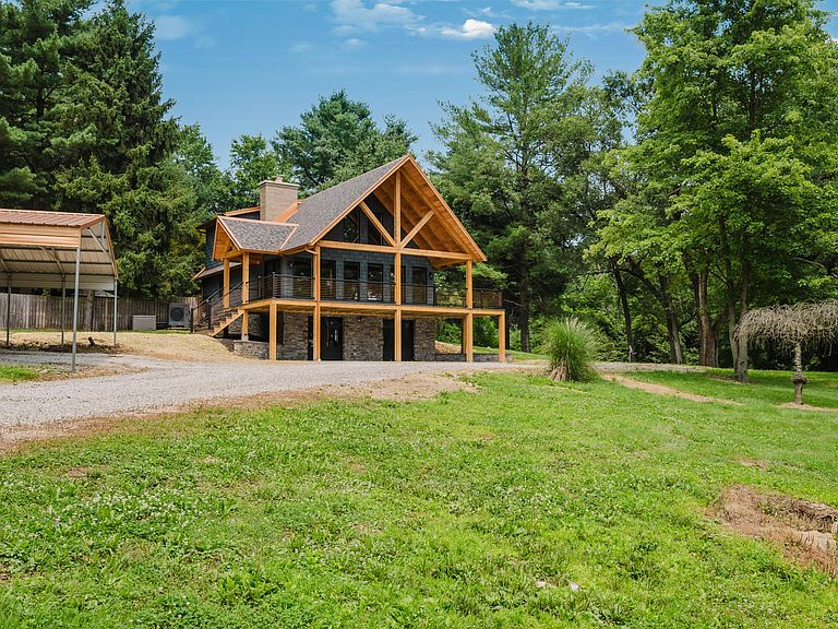 Listing photo 4