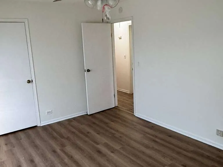 1485 Quaker Ln #116D — Photo 14