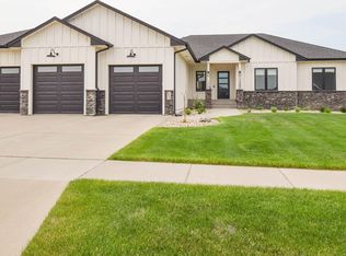 6609 E 33rd St, Sioux Falls, SD 57110