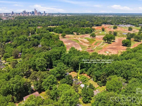 2431 Arnold Dr, Charlotte, NC 28205