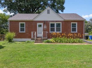 1485 E Duchesne Dr, Florissant, MO 63031