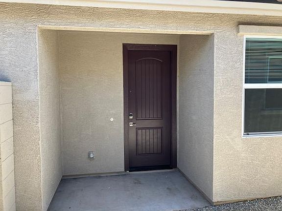 2nd image of 17281 W Via De Luna Dr