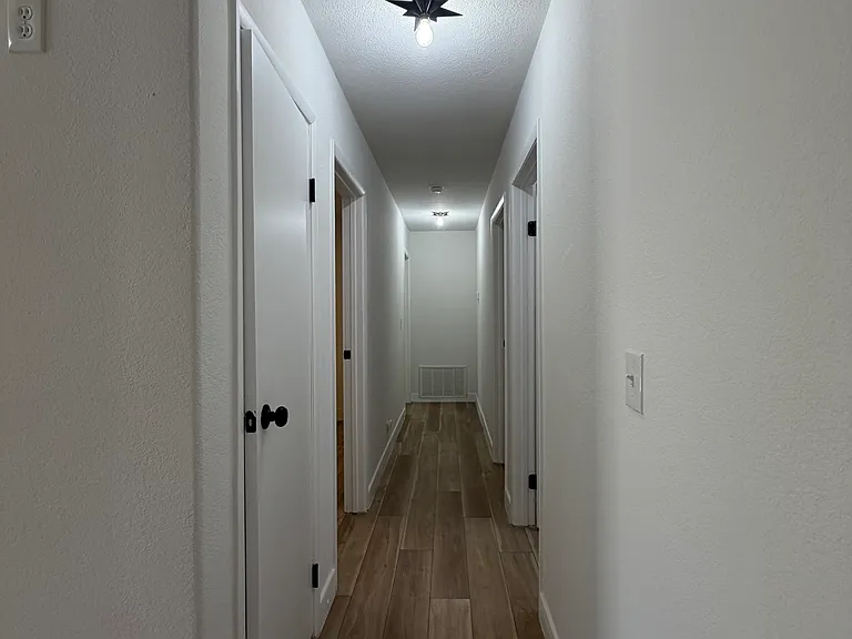 3420 W Warm Springs Rd — Photo 14