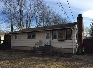 712 Woodin St, Hamden, CT 06514