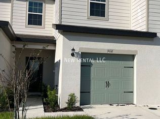 908 Poppy Ln, Dundee, FL 33838